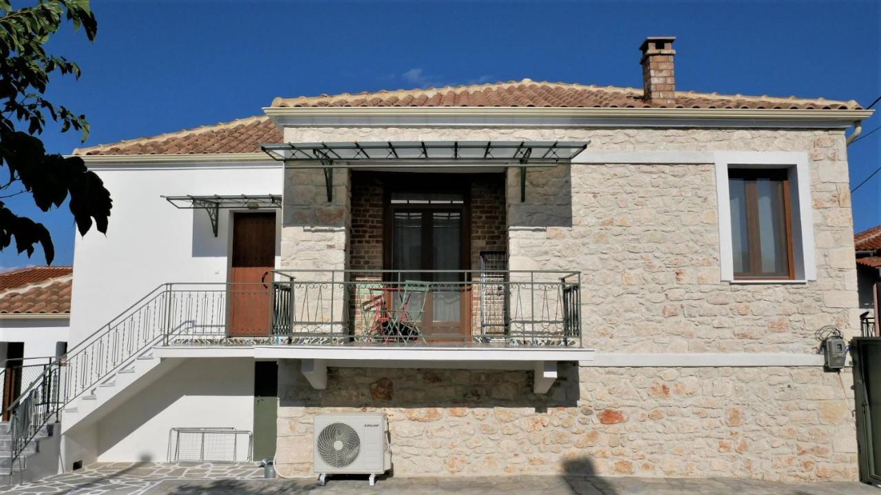 Habezeiko - The Vintage House Villa Afytos Exteriör bild